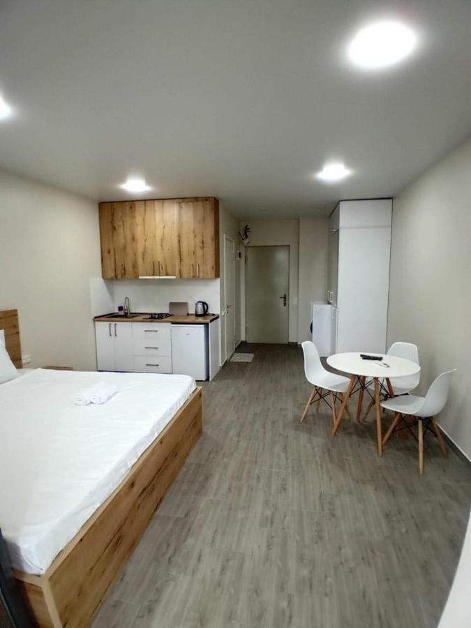 Central Park Apartment Батумі Екстер'єр фото